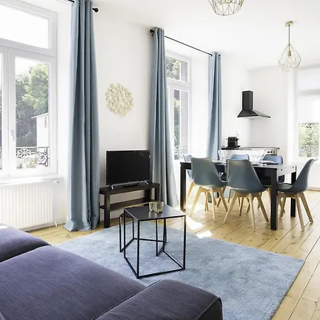 Апартаменты Pax 3 - - 6pers Ла-Бурбуль